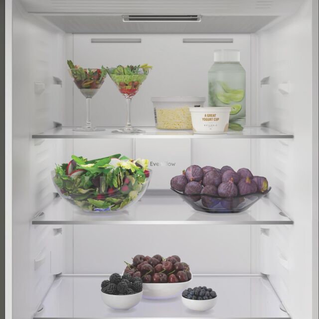 Hotpoint HPK26371W4UKE Freestanding Dual No Frost Fridge Freezer - White
