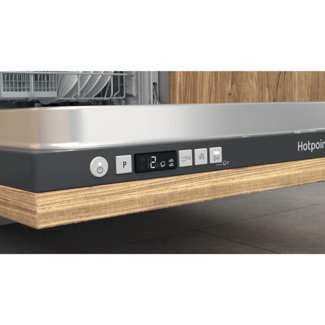 Hotpoint H2IHD526BUK Built-In 60cm Dishwasher - Black